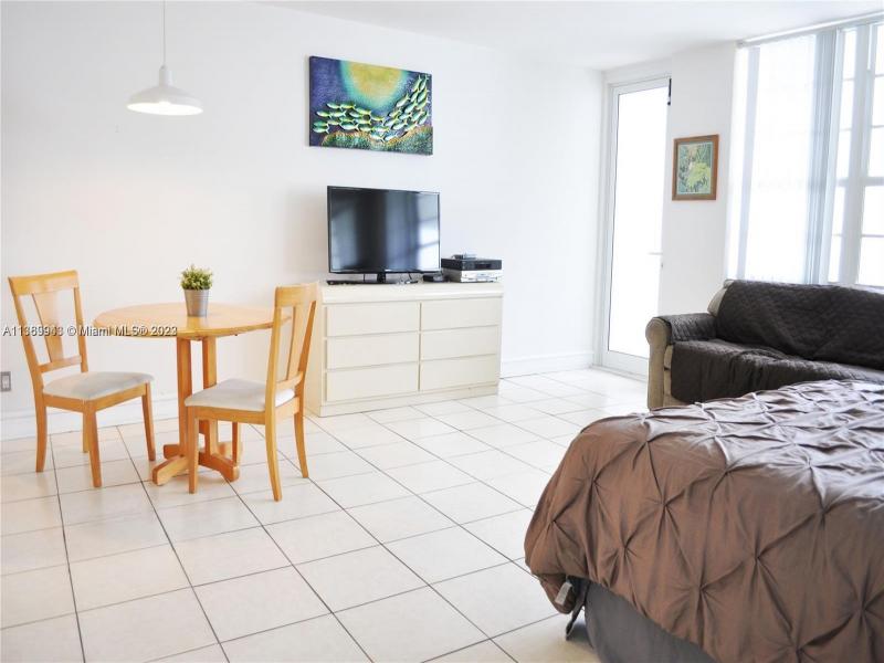 Property photo # 9