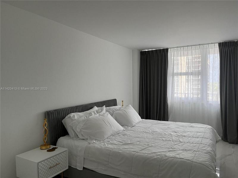 Condo for sale at Parker Plaza Estates 1602
