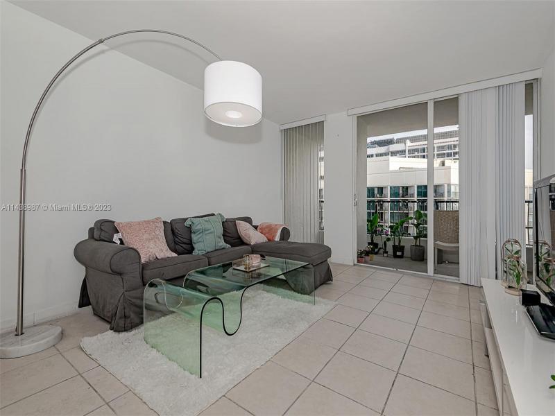 Condo for sale at The Venetia 32E