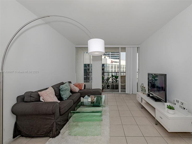 Condo for sale at The Venetia 32E