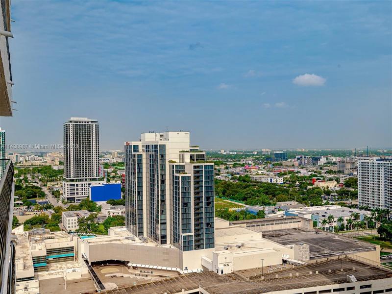 Condo for sale at The Venetia 32E