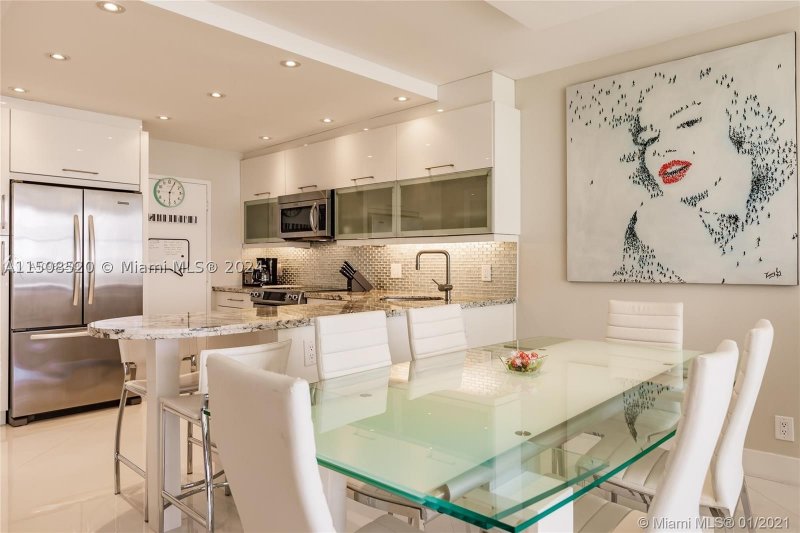 Aluguel de apartamento no Sea Air Towers 1504