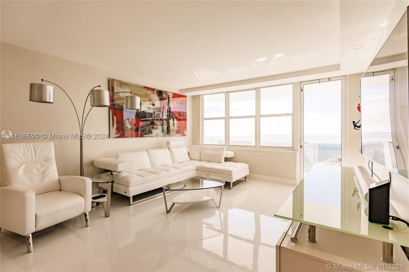 Aluguel de apartamento no Sea Air Towers 1504