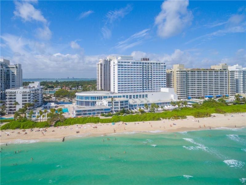 Comprar apartamento en Castle Beach Club 1135