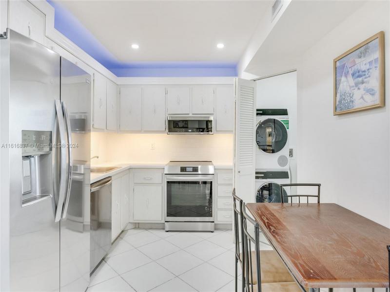 Property photo # 9