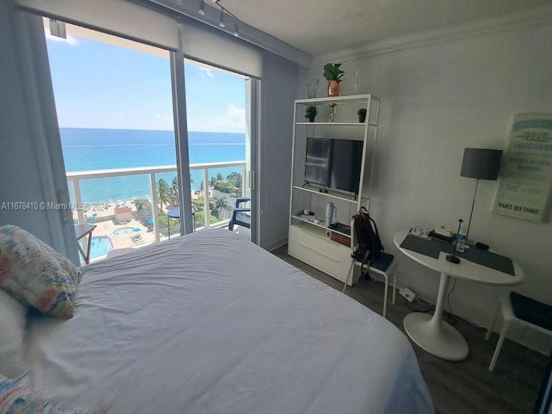 Condo for sale at Aventura Beach Club 747