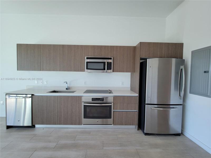 Property photo # 2
