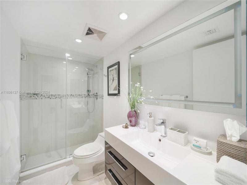Alquiler de apartamento en Key Colony IV Botanica