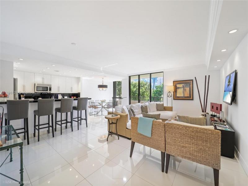 Alquiler de apartamento en Key Colony IV Botanica