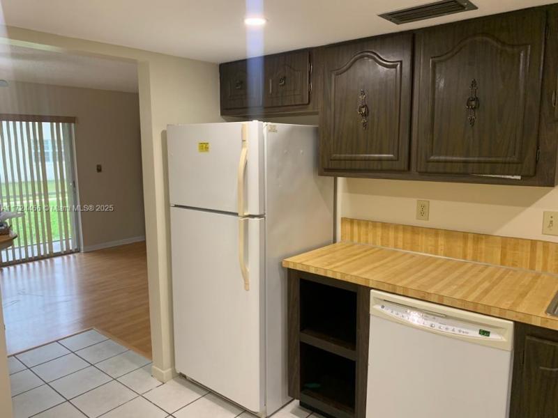 Property photo # 7