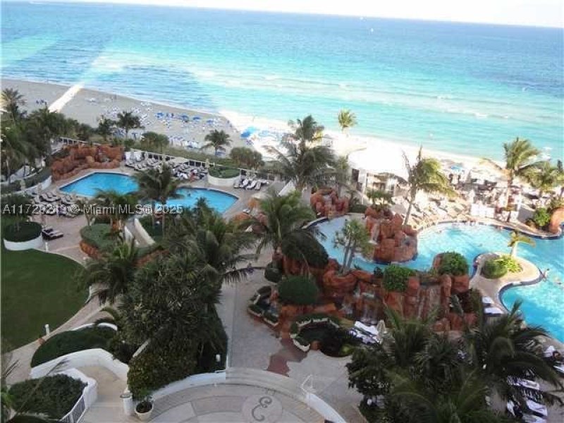 Condo for sale at Trump International Sonesta Beach Resort 801