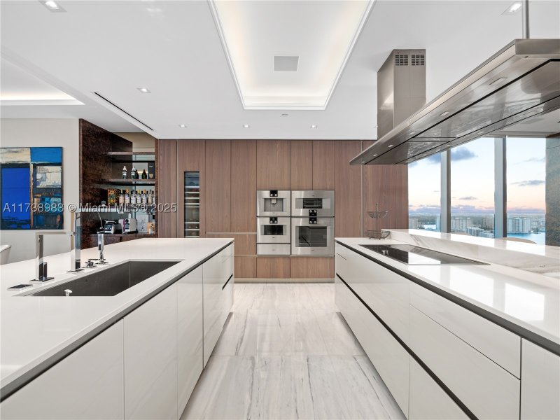 Alquiler de apartamento en Turnberry Ocean Club 2704