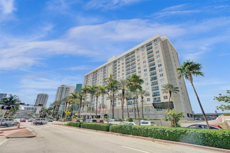 Comprar apartamento en Aquasol 10-R