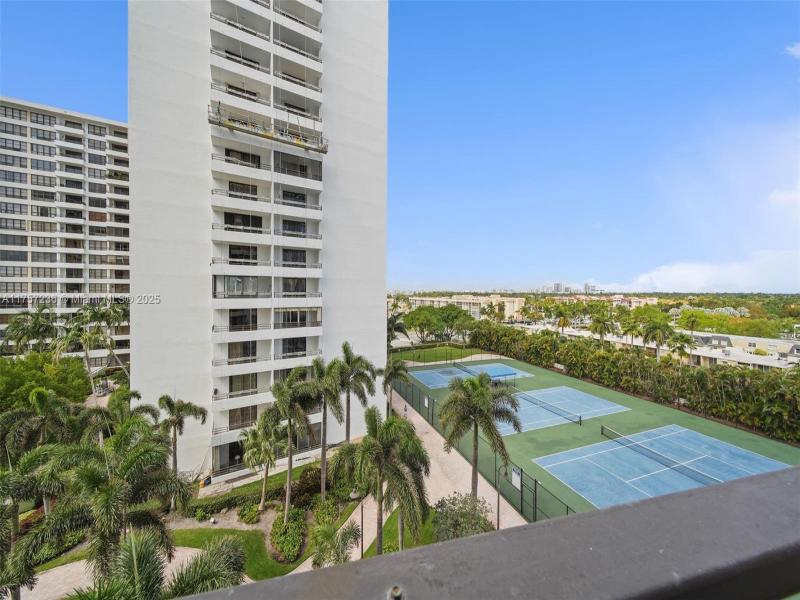 Condo for sale at Olympus Condo 812