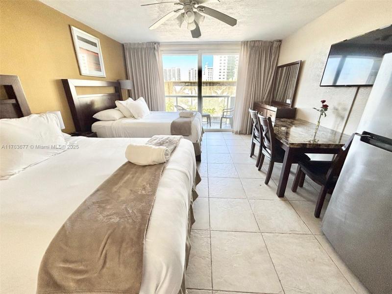 Condo for sale at Aventura Beach Club 338