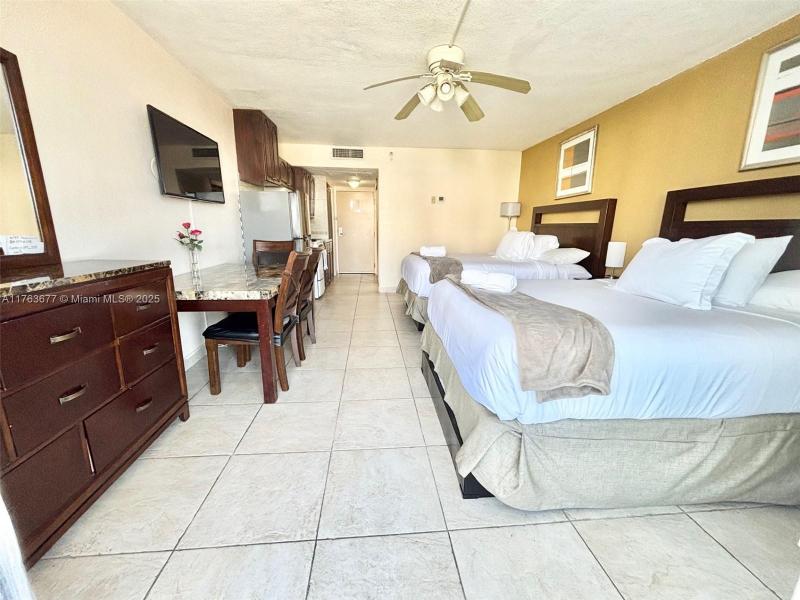 Condo for sale at Aventura Beach Club 338