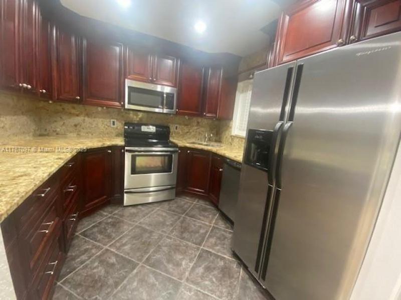 Property photo # 6