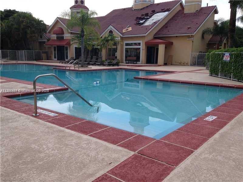 Property photo # 2