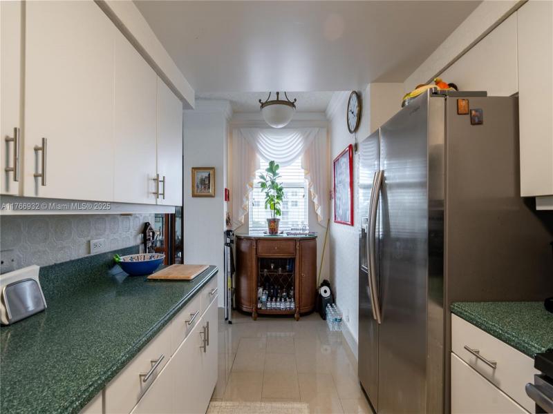 Property photo # 6