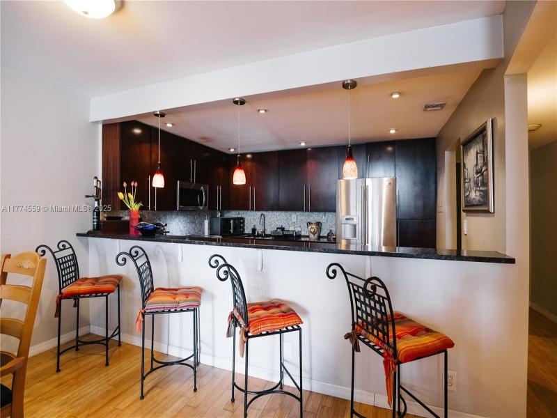 Property photo # 4