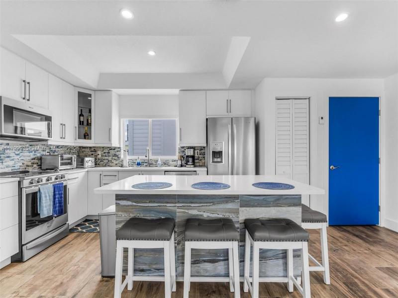 Property photo # 2