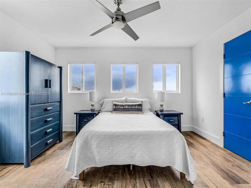 Property photo # 9