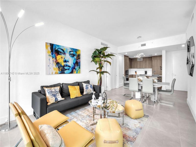 Property photo # 9