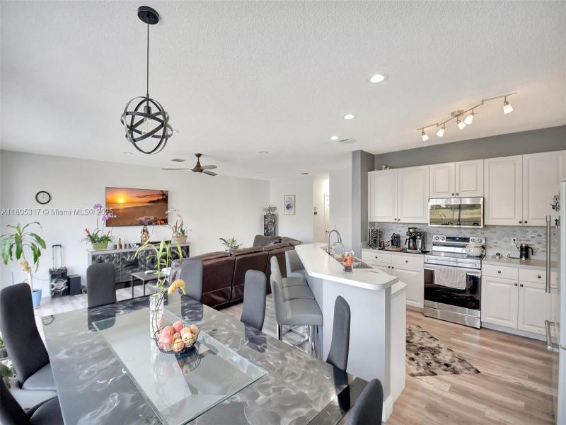 Property photo # 6