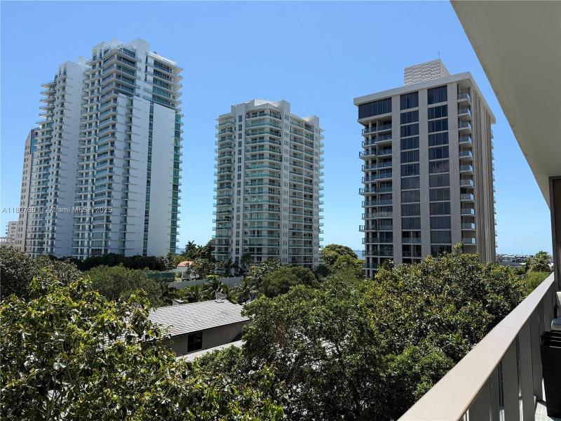 Property photo # 6