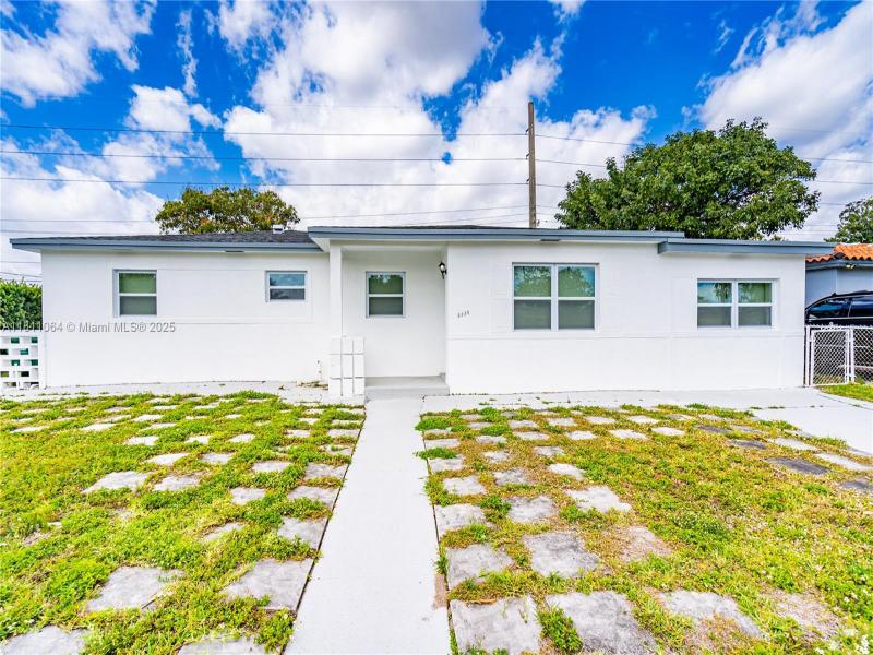 Property photo # 0