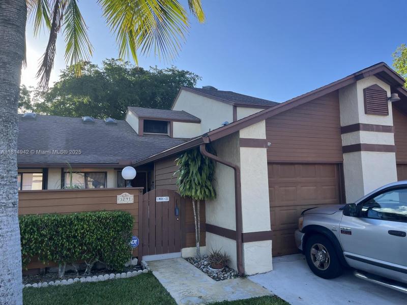 Property photo # 0