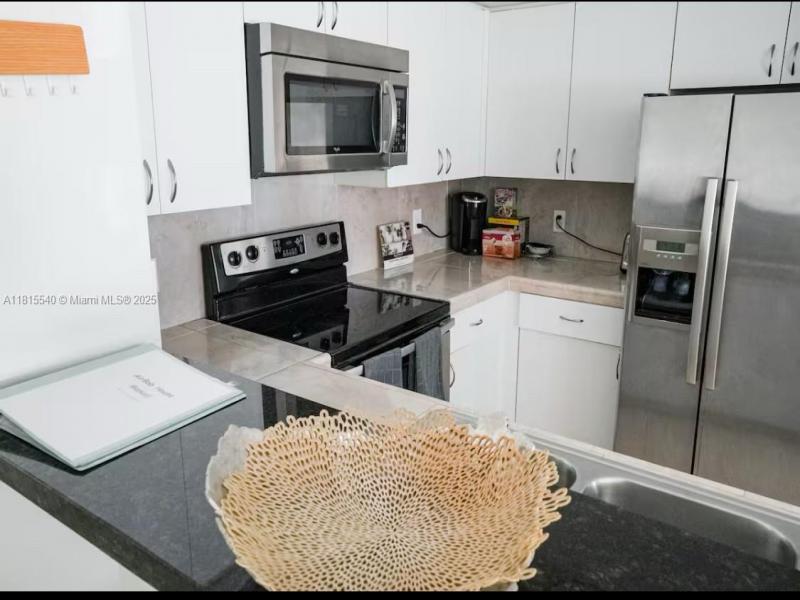 Property photo # 8
