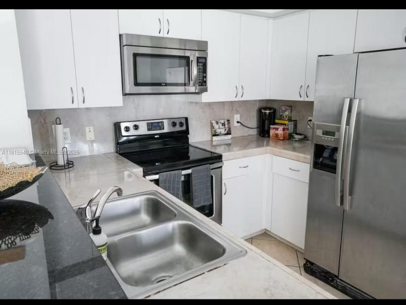 Property photo # 4