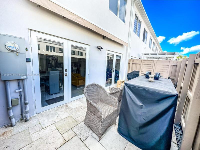Property photo # 4