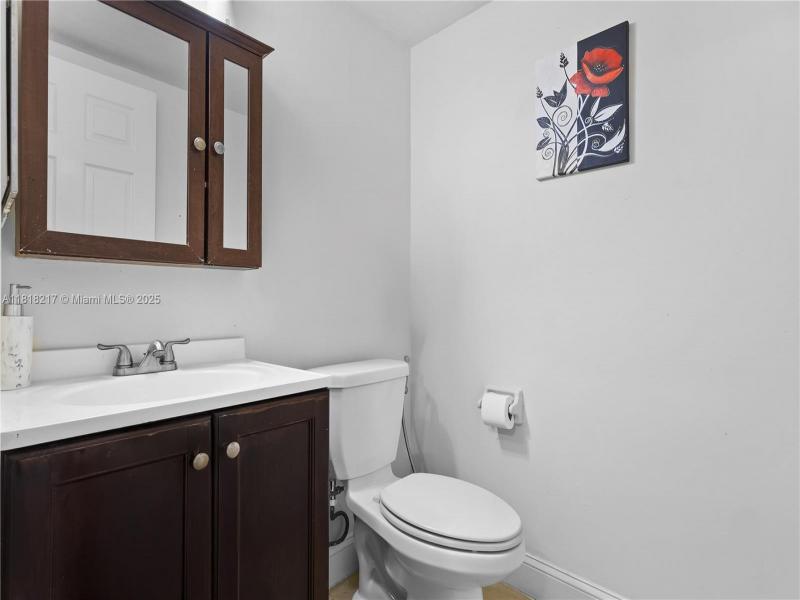 Property photo # 8