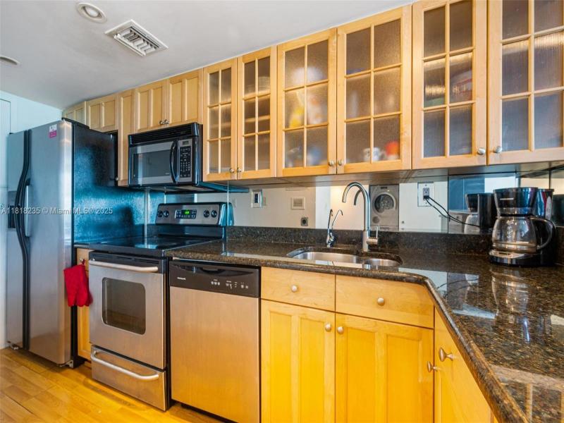Property photo # 9