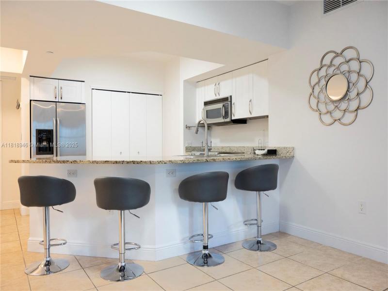 Property photo # 8