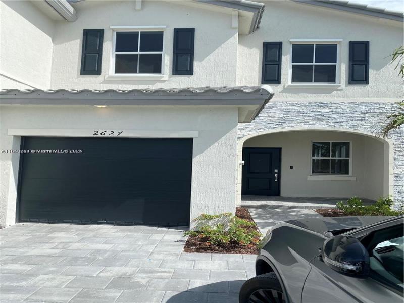 Property photo # 0