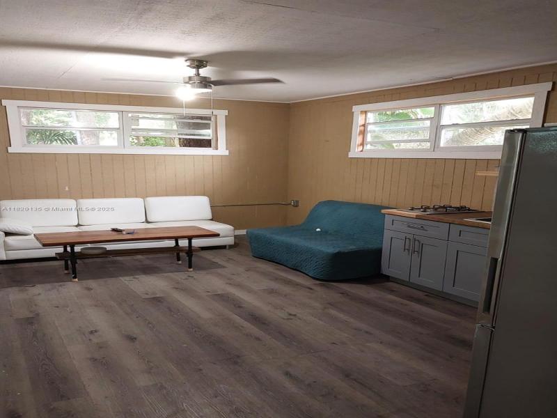 Property photo # 0