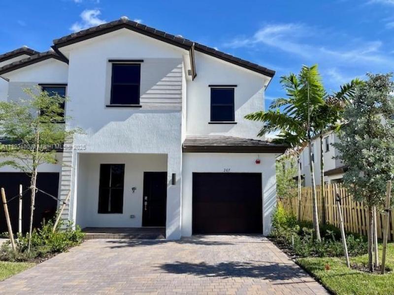Property photo # 0