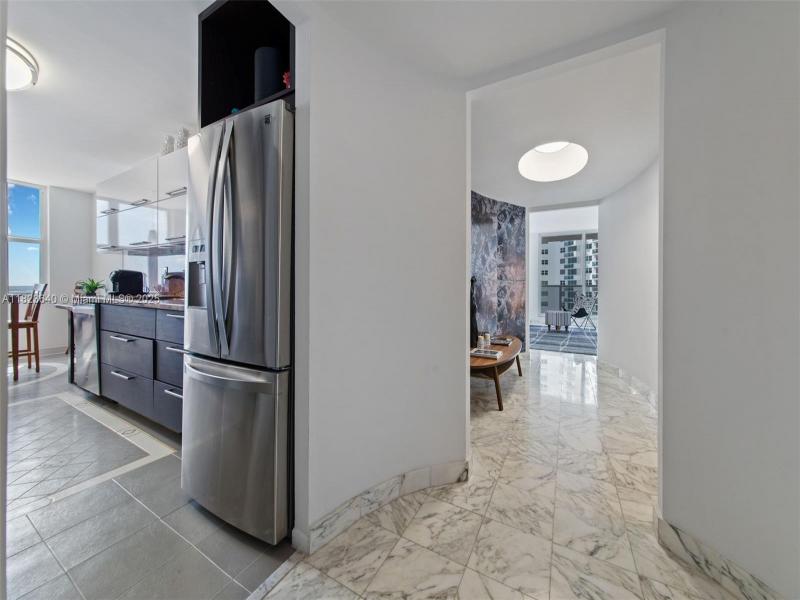 Condo for sale at Aquarius Towers 505N