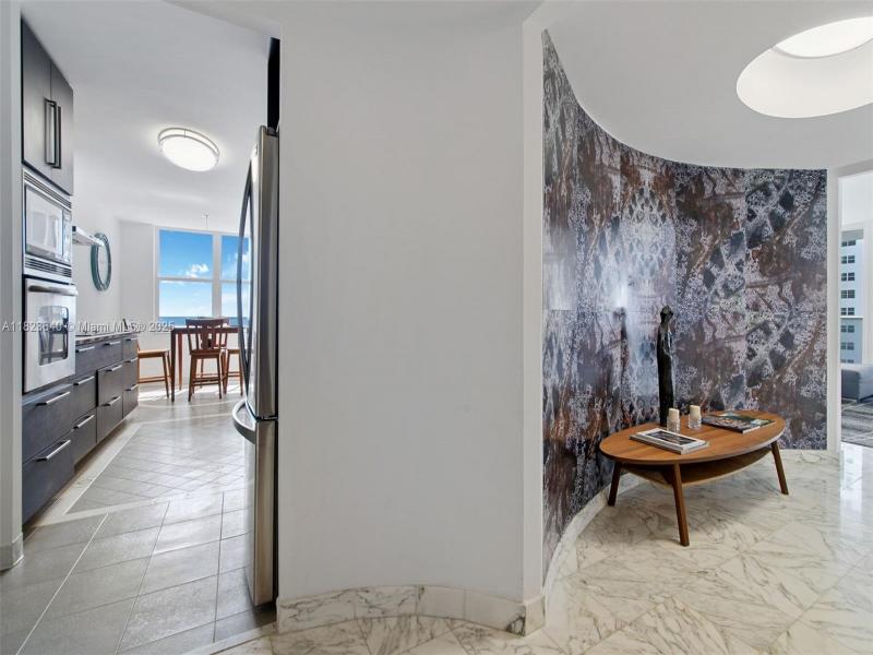 Condo for sale at Aquarius Towers 505N