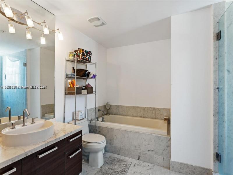 Comprar apartamento en Vizcayne South Tower 1108