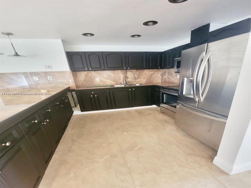 Property photo # 6