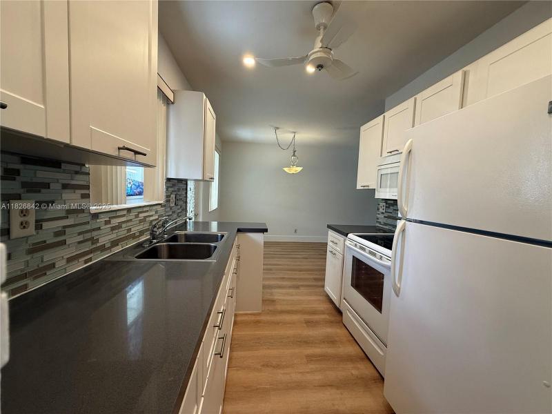 Property photo # 0