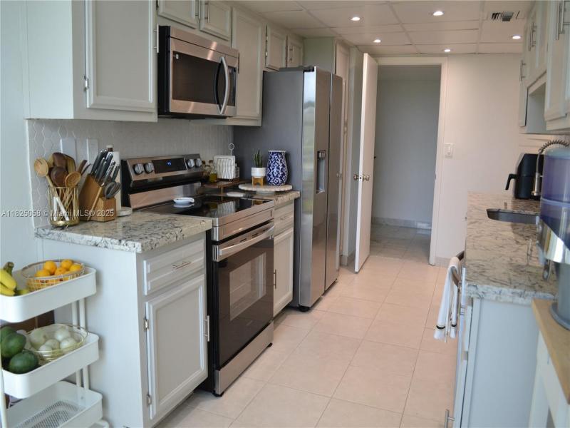 Property photo # 3