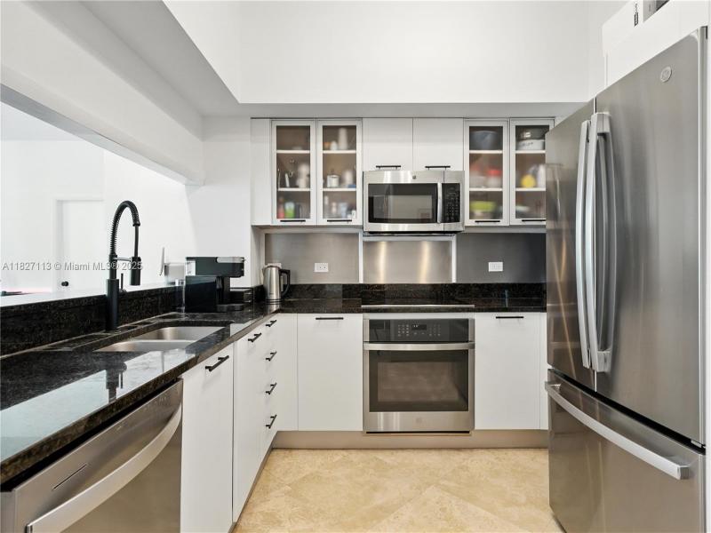 Property photo # 9