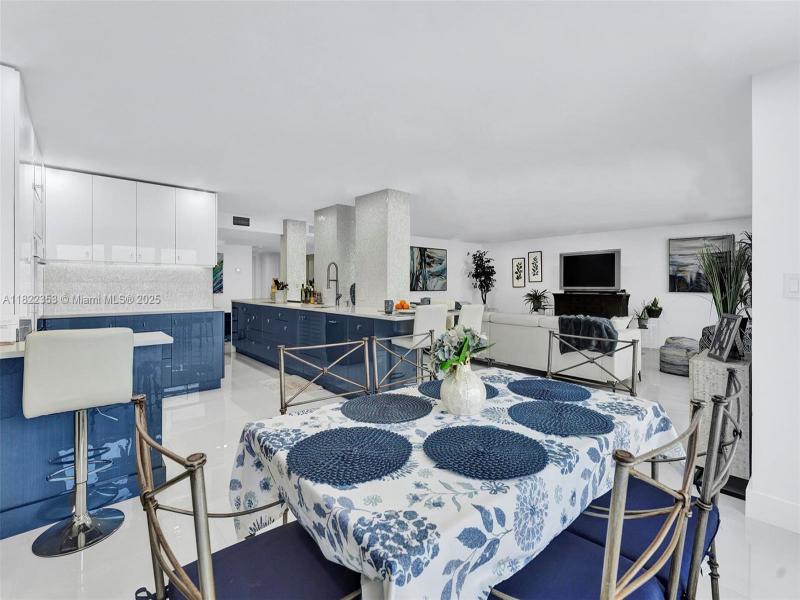 Condo for sale at Playa Del Mar 506
