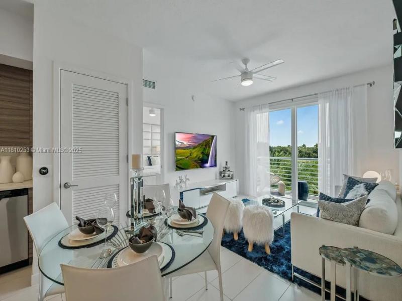 Property photo # 9