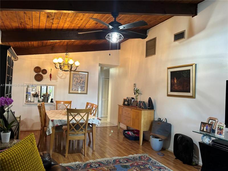 Property photo # 9